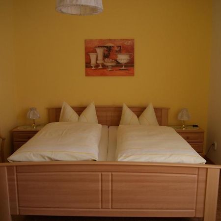Gasthof & Pension Palmenhof Leegebruch Room photo